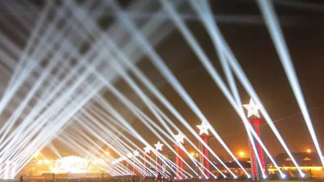 40952167_1694419733 40952167_1694419733.jpg