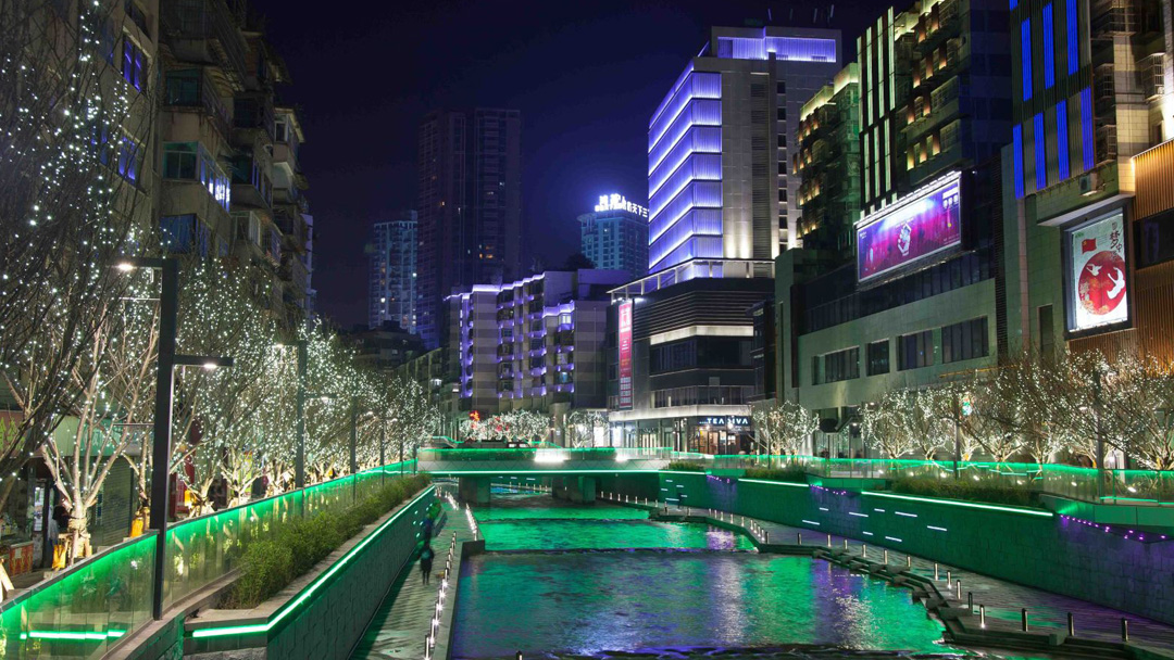 54812739_1694416492 54812739_1694416492.jpg